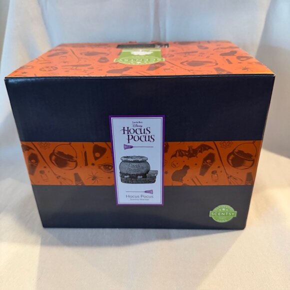 Scentsy Hocus Pocus Wax Warmer - Gently Used with Box - Picture 12 of 15